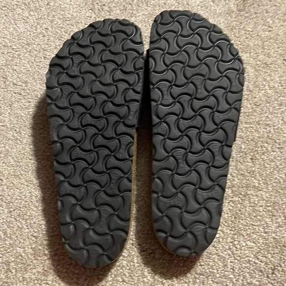 Birkenstock Single Strap Black Sandals, Size 38/Women's 7.5 Excellent Condition - Picture 7 of 9